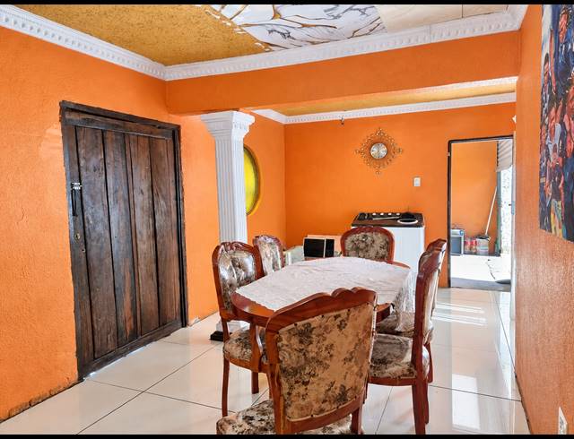 3 BEDROOM HOUSE FOR SALE IN SEBOKENG ZONE 10